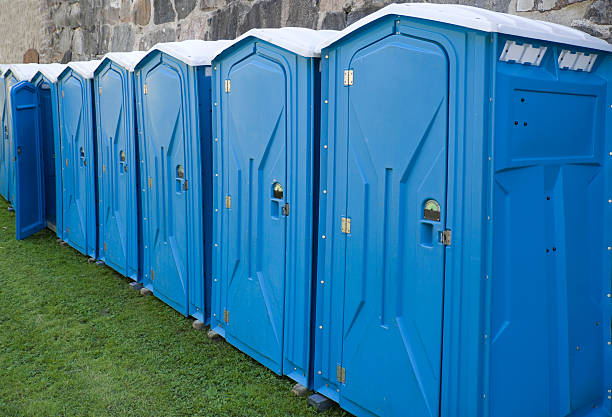 Types of Portable Toilets We Offer in West Little River, FL